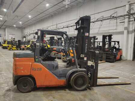 Carretilla elevadora diésel 2020  Toyota 8FGC70U (1)