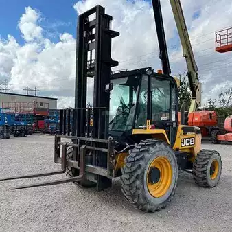 Rough Terrain Forklifts 2019  JCB 930-4 (1)