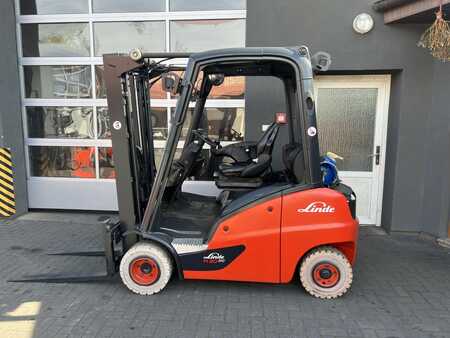 LPG Forklifts 2016  Linde H20T-01 (376) (5)