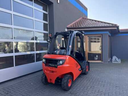 Gas truck 2013  Linde H30T-02 (004) (5) 