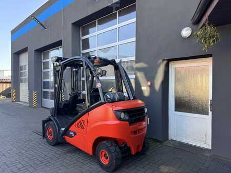 Gas truck 2013  Linde H30T-02 (004) (6) 