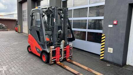 LPG Forklifts 2018  Linde H20T-01 (853) (2)