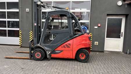 Propane Forklifts 2013  Linde H25T-02 (474) (7)