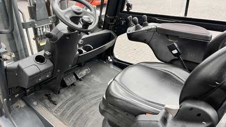 Propane Forklifts 2013  Linde H25T-02 (474) (9)