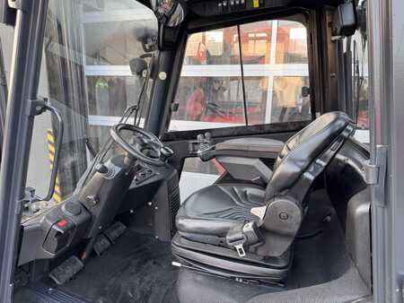 Dízel targoncák 2008  Linde H25D (657) (9)