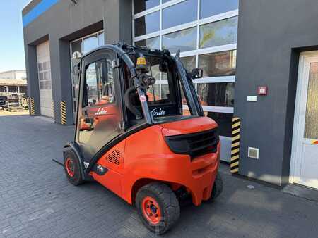 Diesel heftrucks 2015  Linde H25D-02/600 (377) (7)