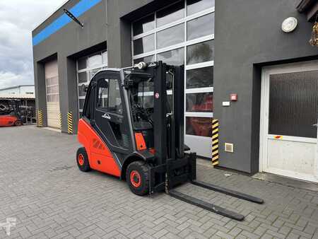 LPG heftrucks 2012  Linde H25T-01 (469) (2)