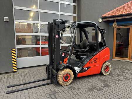 LPG heftrucks 2013  Linde H25T-02 (263) (1)