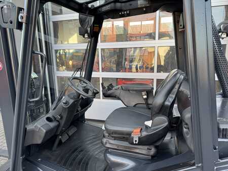 Diesel heftrucks 2016  Linde H25D-02 (395) (9)