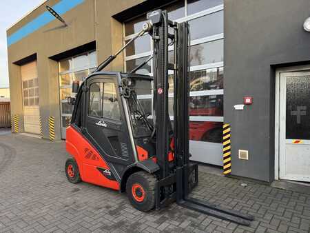 LPG heftrucks 2016  Linde H25T-02 (113) (1)