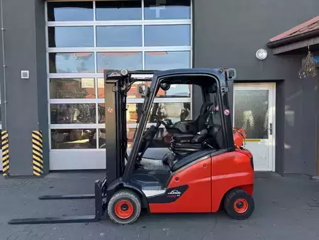 Wózki gazowe 2020  Linde H20T-01 (070) (4)