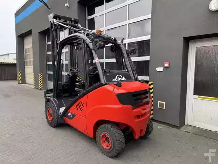 Wózki gazowe 2017  Linde H35T-02 (727) (7)