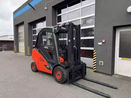 Wózki widłowe diesel 2016  Linde H35D-02 (714) (2)