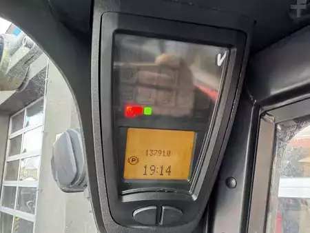 Wózki widłowe diesel 2016  Linde H35D-02 (714) (8)