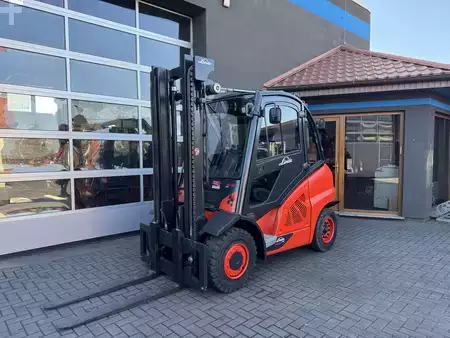 Wózki widłowe diesel 2020  Linde H40D-02 (156) (1)