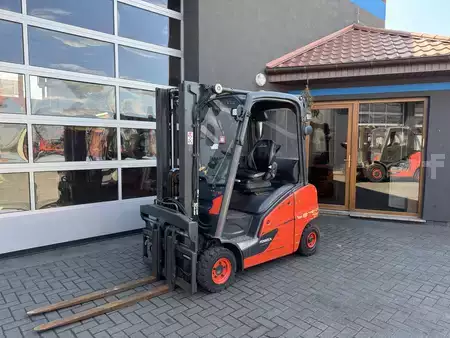 Wózki gazowe 2018  Linde H16T-01 (800) (1)