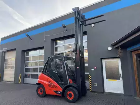 Wózki widłowe diesel 2020  Linde H40D-02 (160) (3)