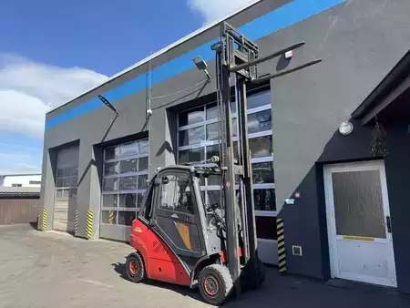 Wózki gazowe 2008  Linde H25T (086) (3)