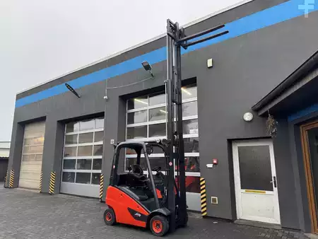 Wózki gazowe 2018  Linde H18T-01 (375) (3)