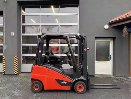 Wózki gazowe 2018  Linde H18T-01 (375) (5)