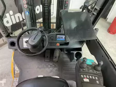 Carretilla elevadora GLP 2016  Jungheinrich TFG425s (5)