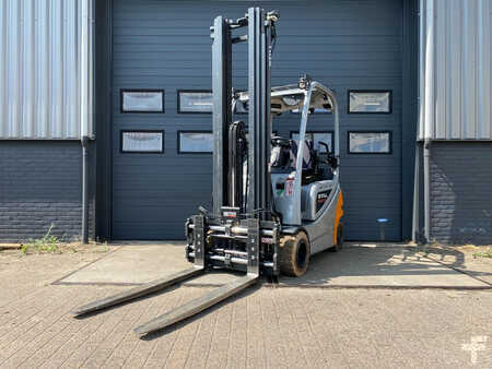 Sähkö - 4 pyör 2016  Still RX20-20P (3)