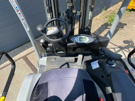 Sähkö - 4 pyör 2016  Still RX20-20P (5)