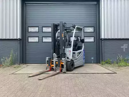 Elektryczne 3-kołowe 2019  Still RX20-18 (3)