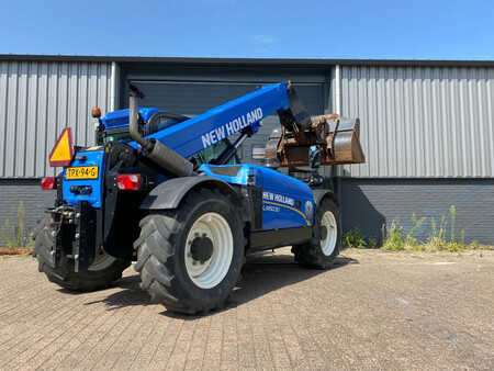 Telescopic forklift rigid 2011  New Holland LM5030 (4)