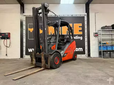 Wózki widłowe diesel 2015  Linde H30D-02 (3)