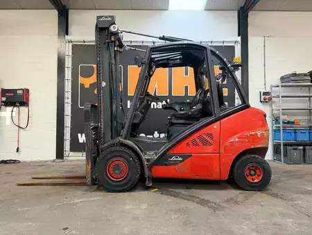 Wózki widłowe diesel 2015  Linde H30D-02 (2)