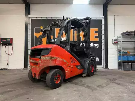 Wózki widłowe diesel 2015  Linde H30D-02 (4)