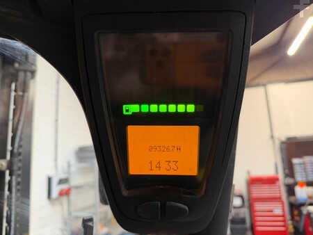 Dieselový VZV 2015  Linde H30D-02 (6)