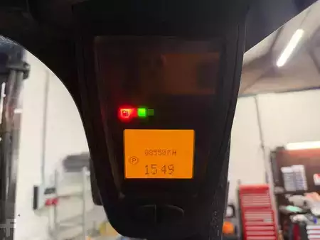 Wózki widłowe diesel 2015  Linde H30D-02 (6)