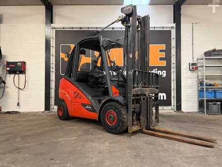 Dieselový VZV 2015  Linde H30D-02 (1)