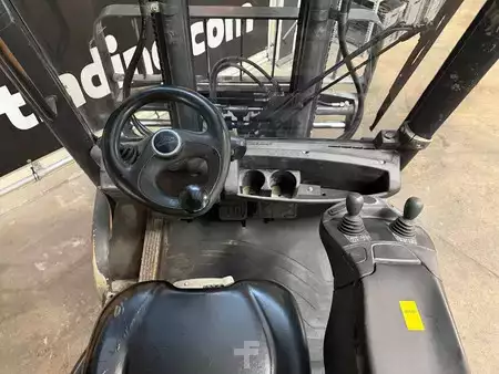 Diesel truck 2015  Linde H30D-02 (5)