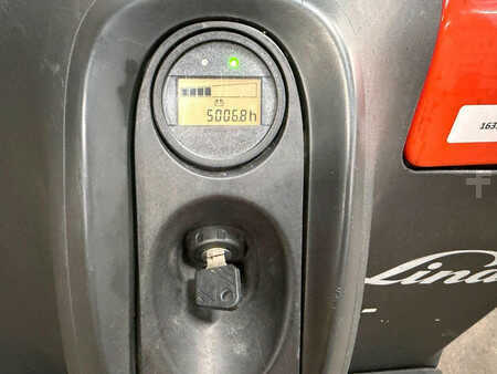 Nízkozdvižný vozík 2012  Linde T20 (6)