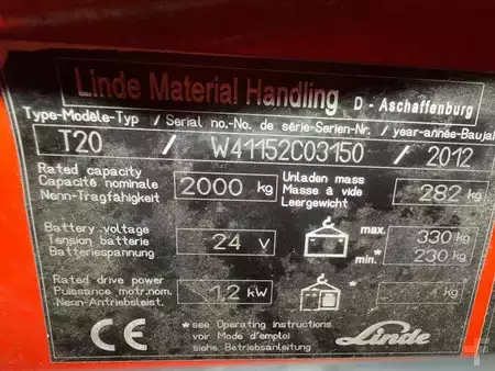 Porta-paletes elétrico 2012  Linde T20 (7)