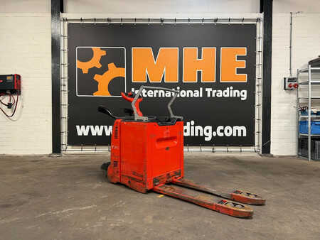 Nízkozdvižný vozík 2011  Linde T20AP (1)