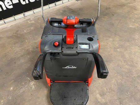 Nízkozdvižný vozík 2011  Linde T20AP (5)