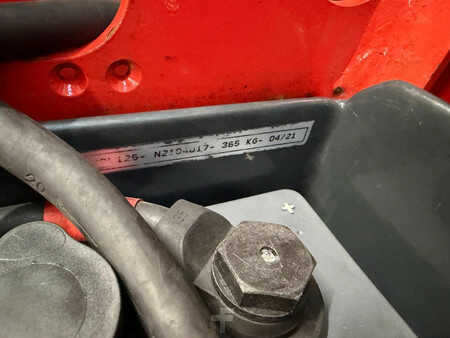 Nízkozdvižný vozík 2011  Linde T20AP (9)