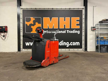 Nízkozdvižný vozík 2011  Linde T20AP (4)