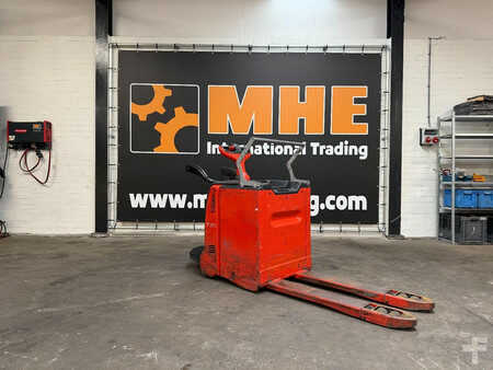 Nízkozdvižný vozík 2011  Linde T20AP (1)