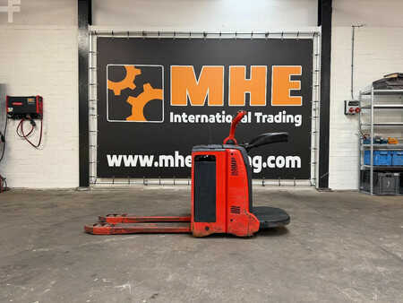 Nízkozdvižný vozík 2016  Linde T20AP (2)