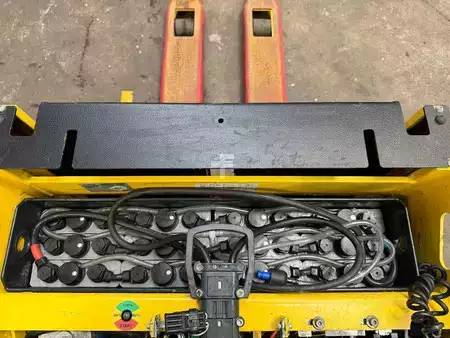 Transpallet elettrici 2019  Hyster P2.0HL (8)