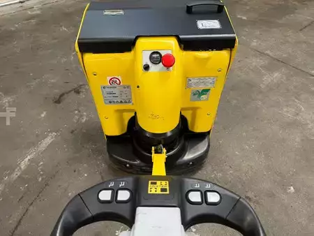 Electric Pallet Trucks 2019  Hyster P2.0HL (5)