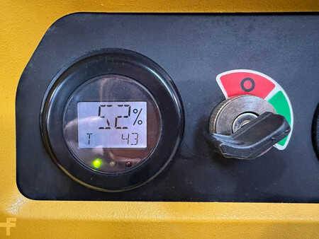 Wózki niskiego podnoszenia 2022  Yale MP20 (7)