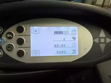 Elektro čtyřkolový VZV 2019  Still RX60-30 (6)