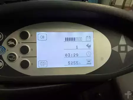 Chariots électriques à 4 roues 2019  Still RX60-30 (6)