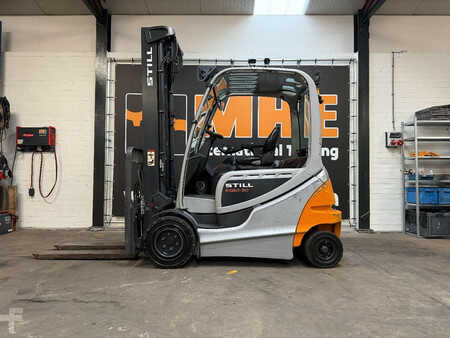 Elektromos 4 kerekű 2019  Still RX60-30 (2)